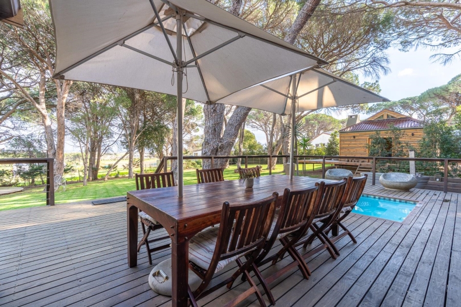 5 Bedroom Property for Sale in Somerset West Rural Western Cape